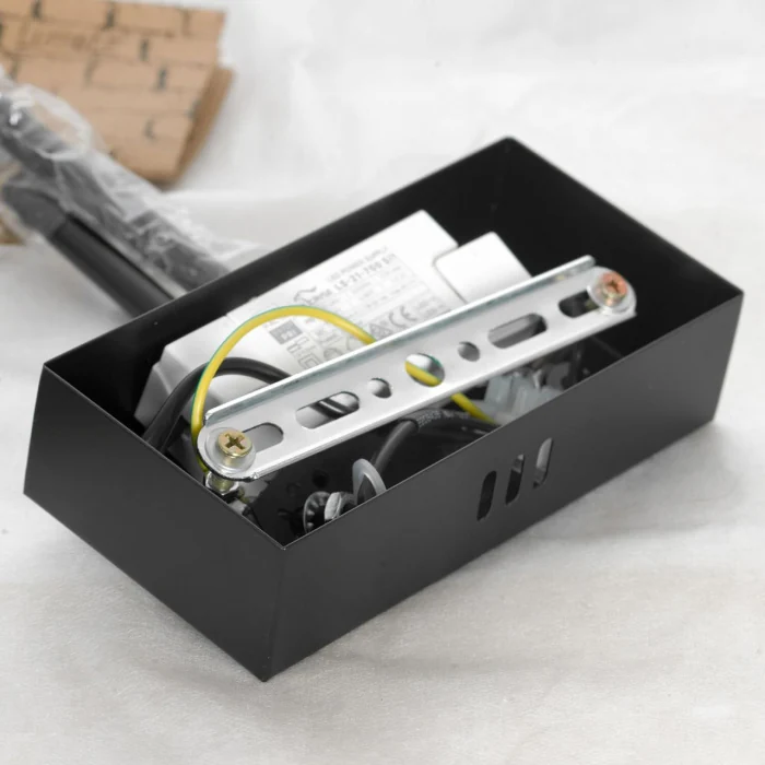 Линейно-подвесной светильник Lussole LSP-7073