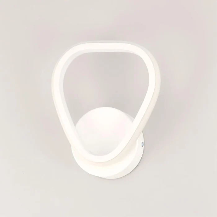 Настенный светодиодный светильник Citilux Сезар CL233B410