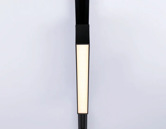 Трековый однофазный светодиодный светильник Ambrella light GL6775