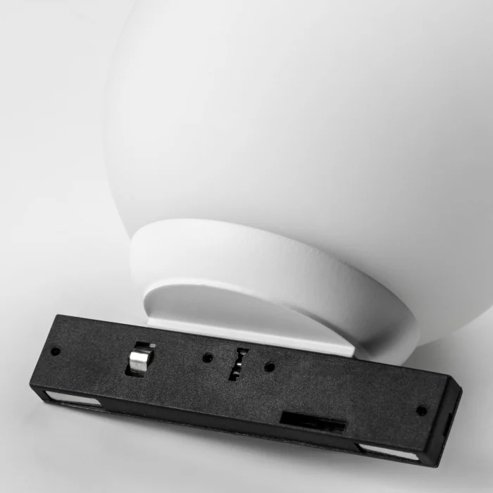 Трековый светильник Lightstar Linea 206647