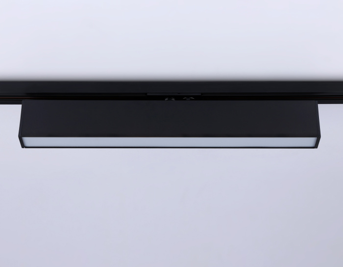 Трековый однофазный светодиодный светильник Ambrella light GL6777