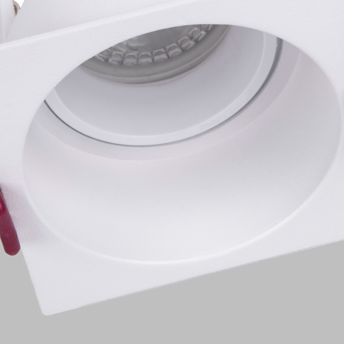 Встраиваемый светильник Favourite 4547-1C