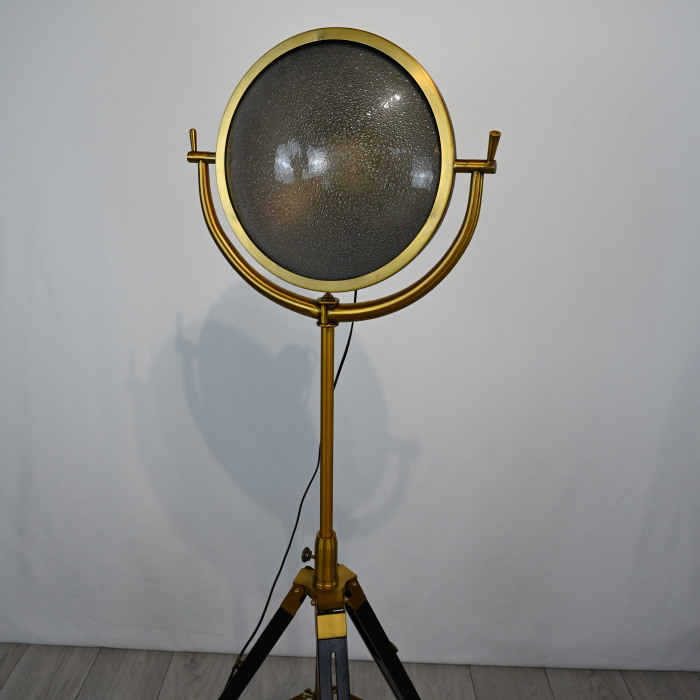 Торшер TRIPOD ImperiumLoft