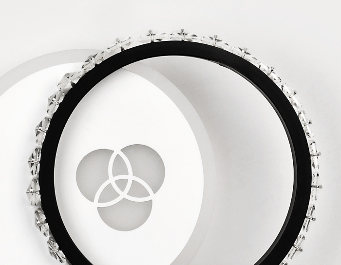 Настенный светодиодный светильник с хрусталем Ambrella light FA228