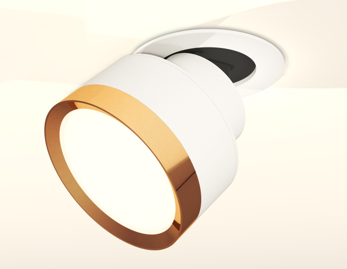 Комплект встраиваемого поворотного светильника Ambrella light XM8101503