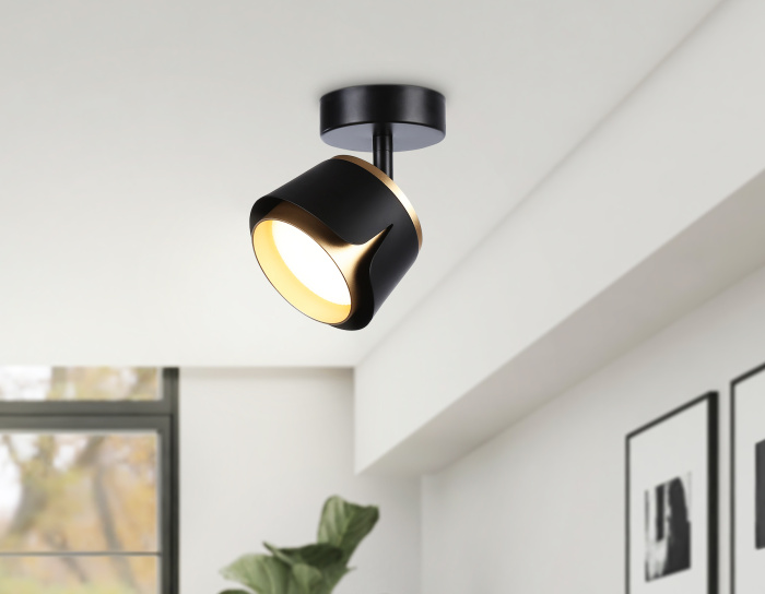 Накладной поворотный спот со сменной лампой GX53 Ambrella light TN71227