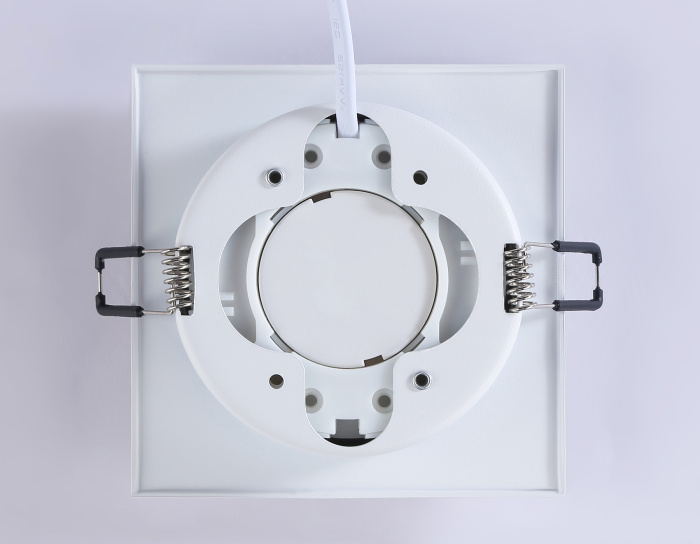 Светильник встраиваемый Ambrella light TN5229