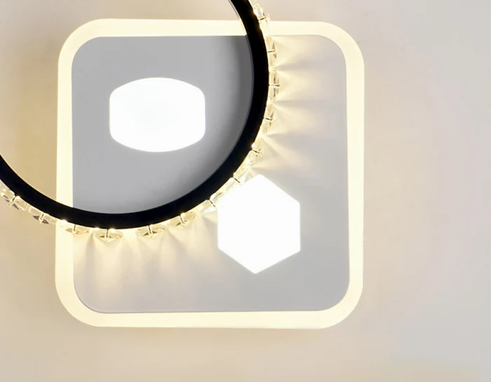 Настенный светодиодный светильник с хрусталем Ambrella light FA230