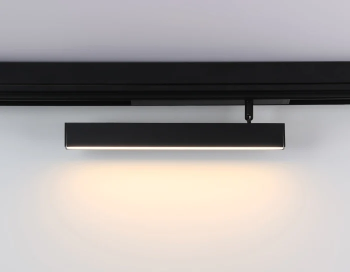 Управляемый светодиодный светильник для шинопровода Magnetic 220V диммируемый 3000-6400K Ambrella light GL1332