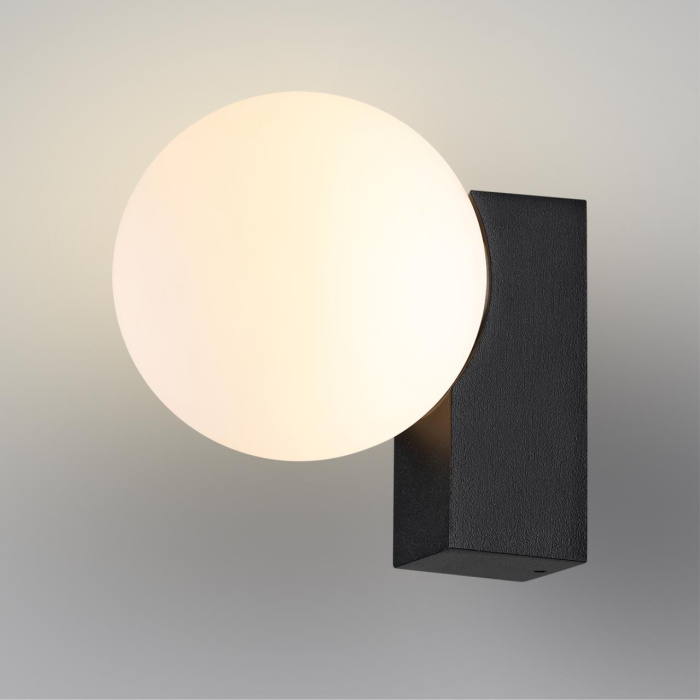 Уличный фасадный светильник Odeon Light Viva 7124/1W