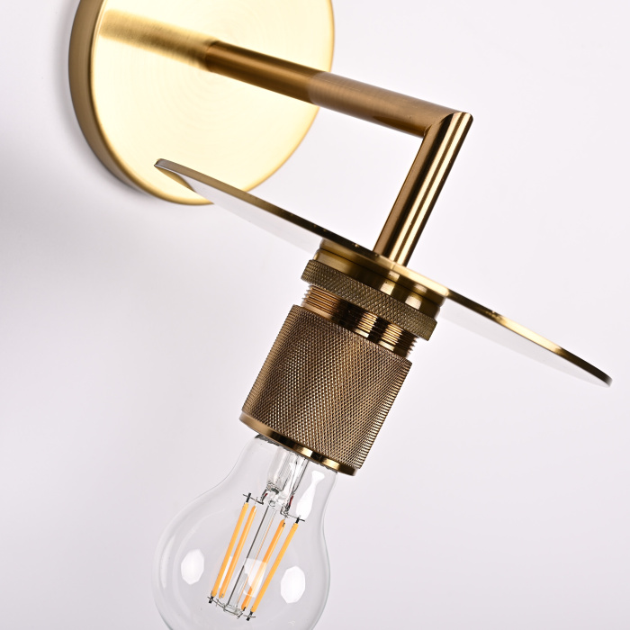 Бра RH Utilitaire Knurled Disk Shade Sconce Brass ImperiumLoft