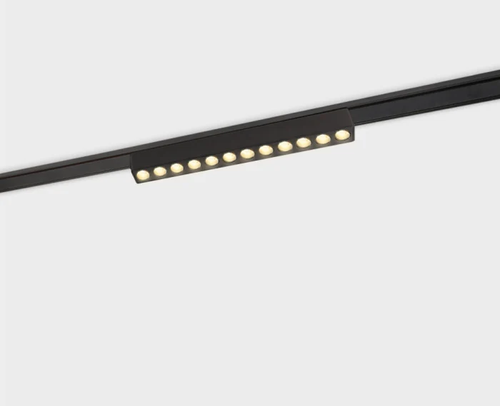 Светильник на шине Italline IT09-9010 black 3000K