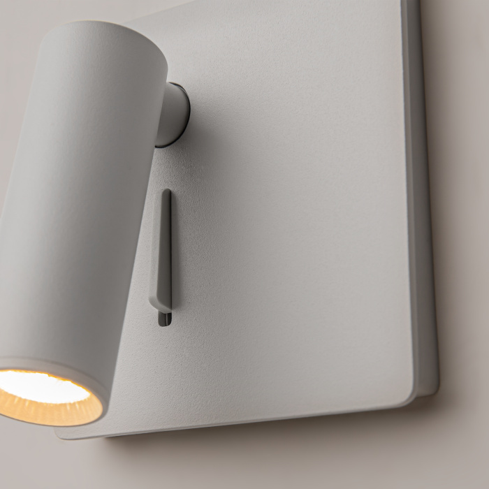 Настенный светильник Maytoni Mirax C040WL-L3W3K