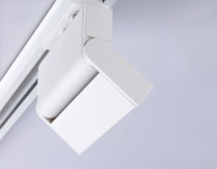 Трековый однофазный светодиодный светильник Ambrella light GL6801