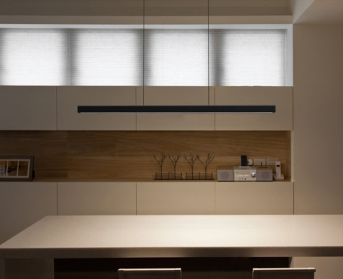 Светильник подвесной ITALLINE IT013-6021 black 3000K