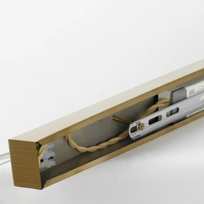 Подвесной светодиодный светильник Lussole Cayuga LSP-7184