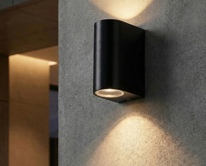 Уличный настенный светильник Italline IT1002