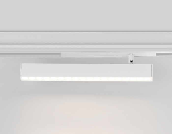 Управляемый светодиодный светильник для шинопровода Magnetic 220V диммируемый 3000-6400K Ambrella light GL1351