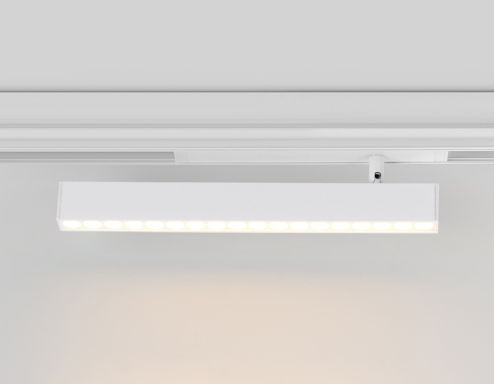 Управляемый светодиодный светильник для шинопровода Magnetic 220V диммируемый 3000-6400K Ambrella light GL1351