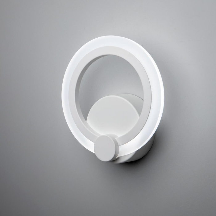 Настенный светодиодный светильник Citilux Сента CL237B310