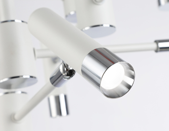 Потолочный светодиодный светильник с пультом управления Ambrella light FL51648