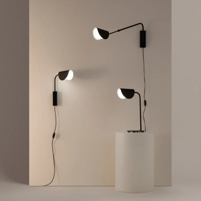 Бра Maytoni MOD126WL-01B