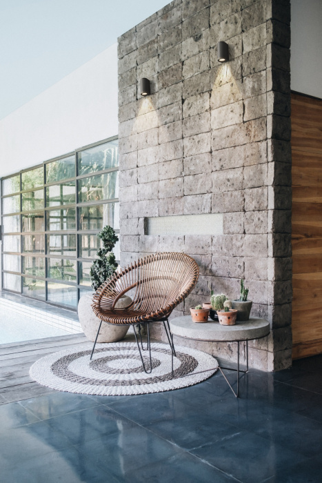 Бра Outdoor O044WL-02B