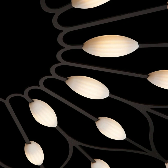 Подвесная люстра Maytoni MOD037PL-L48B