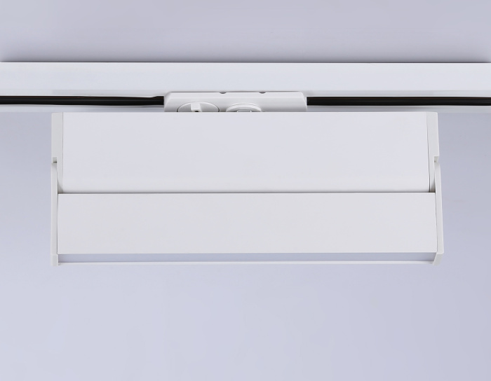 Трековый однофазный светодиодный светильник Ambrella light GL6806