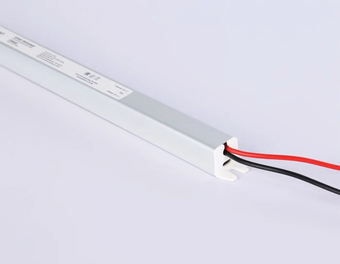 Блок питания ультратонкий для светодиодной ленты 12V 100W 8.3A IP20 185-260V 372*18*18 GS8607 Ambrella light GS8607