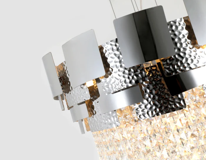 Подвесная люстра с хрусталем Ambrella light TR5242