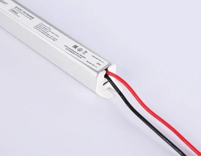 Блок питания ультратонкий для светодиодной ленты 24V 24W 1A IP20 185-260V 172*18*18 GS8622 Ambrella light GS8622
