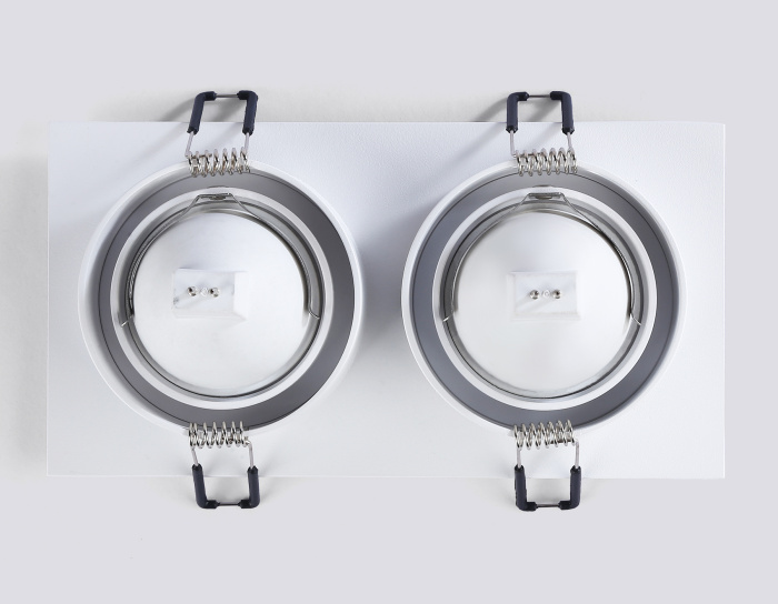 Светильник встраиваемый Ambrella light TN102731