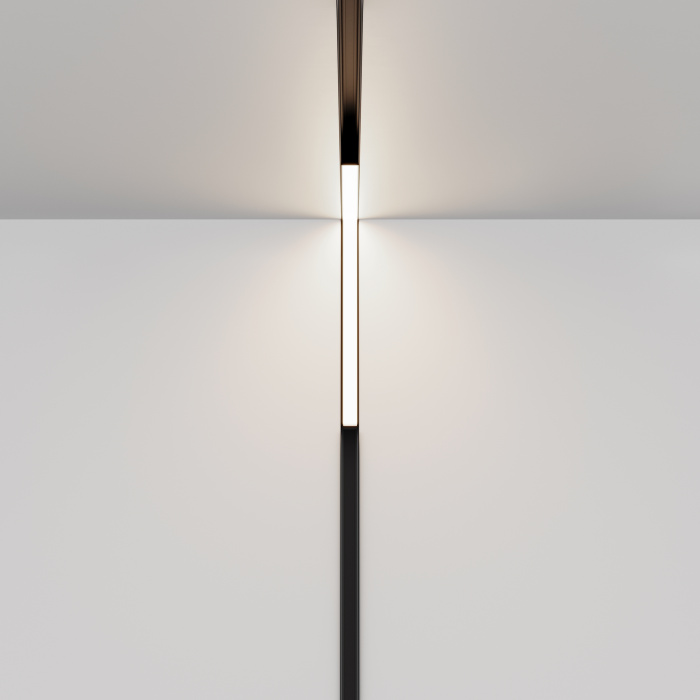 Трековый светильник Maytoni Basis Angle TR102-24W4K-B