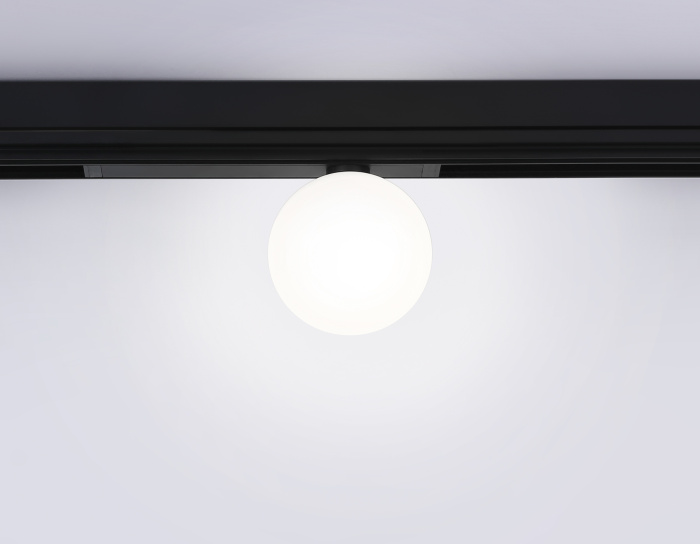 Управляемый светодиодный светильник для шинопровода Magnetic 220V диммируемый 3000-6400K Ambrella light GL1371