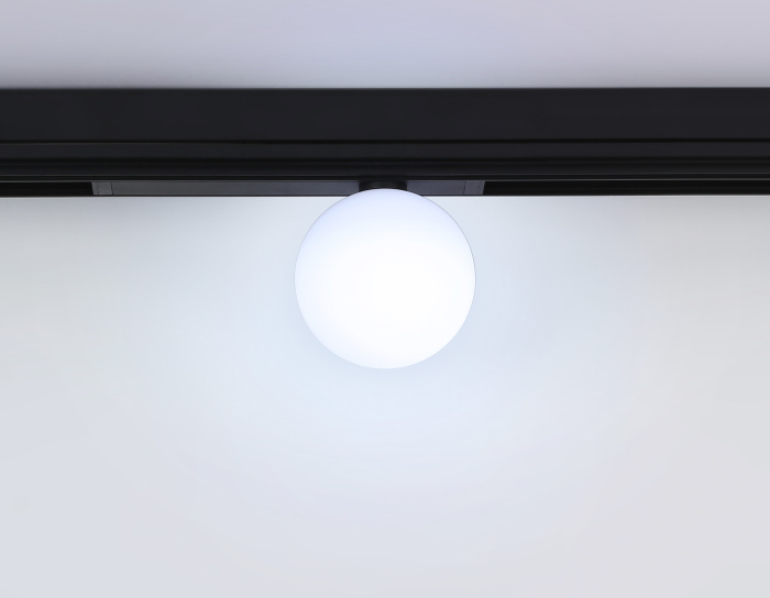 Управляемый светодиодный светильник для шинопровода Magnetic 220V диммируемый 3000-6400K Ambrella light GL1371