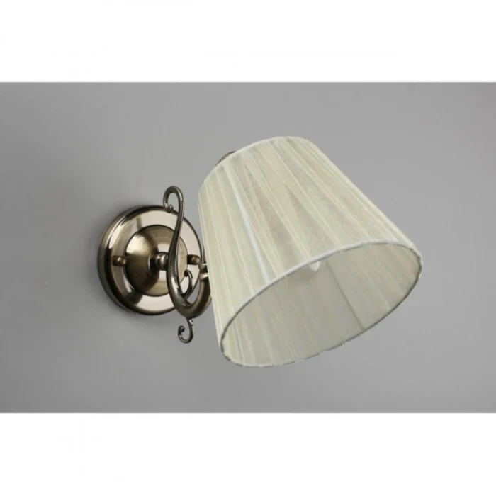 Светильник настенный Omnilux Leonessa OML-29111-01