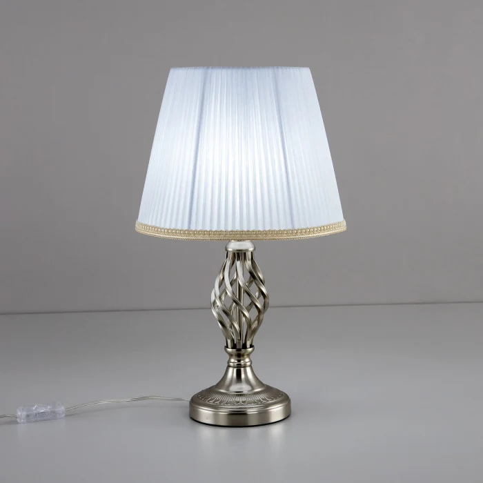 Настольный светильник Citilux Вена CL402811