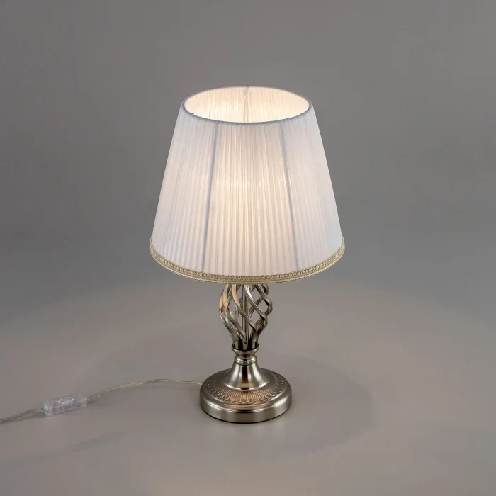 Настольный светильник Citilux Вена CL402811