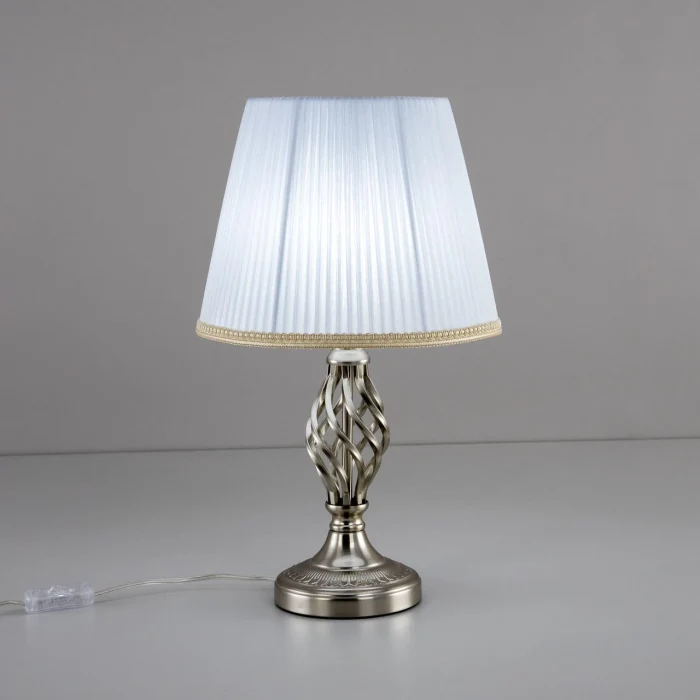 Настольная лампа Citilux Вена CL402811