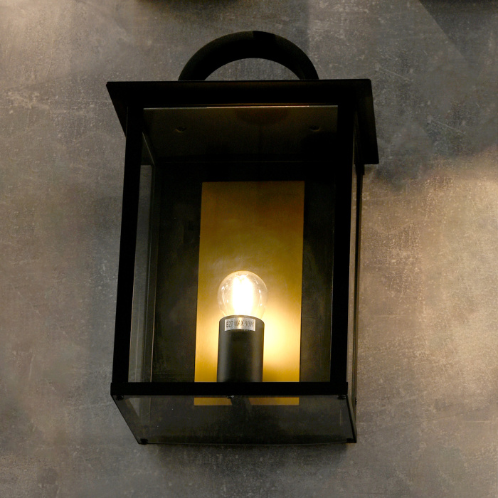 Уличный настенный светильник Favourite 4299-1W