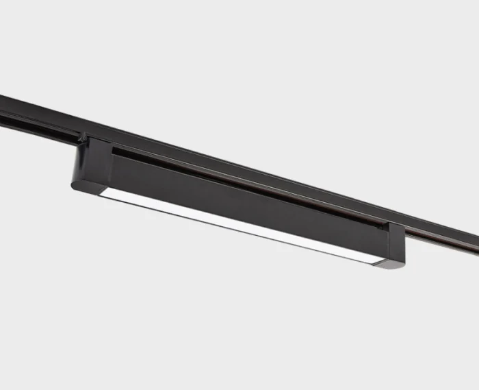 Светильник на шине ITALLINE IT08-8030 black 3000K