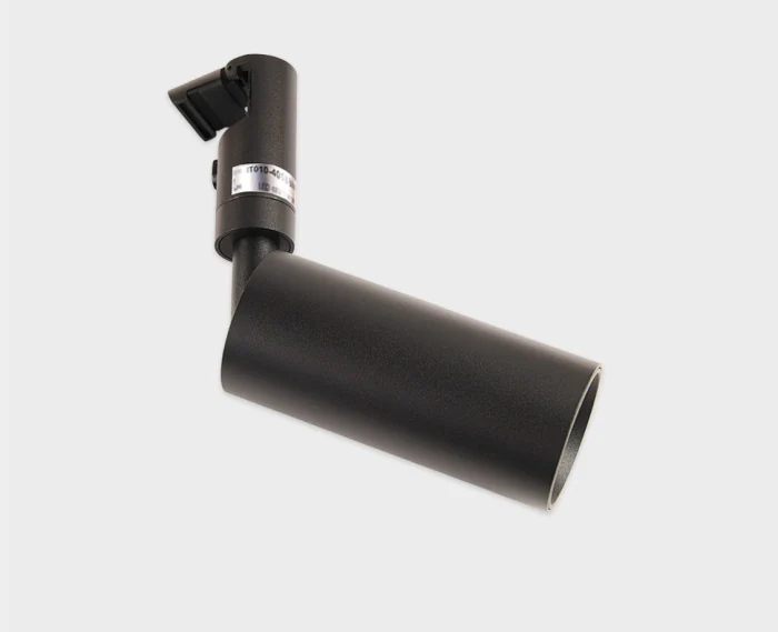 Светильник трековый Italline IT010-4019 black 3000K