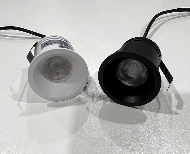 Светильник встраиваемый Italline DL 3027 white