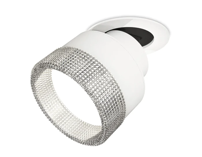 Комплект встраиваемого поворотного светильника с композитным хрусталем Ambrella light XM8101540