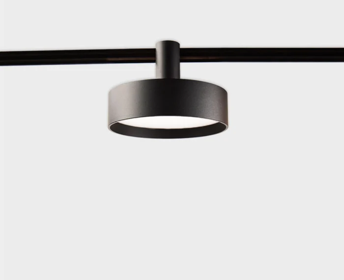 Светильник трековый Italline IT010-4022 black 3000K