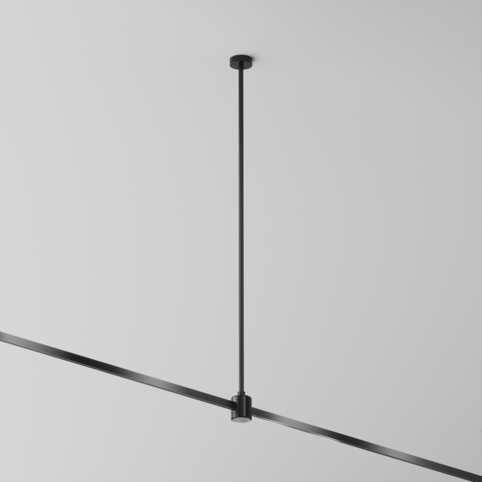 Крепление потолочное Long 700мм с прямым коннектором питания Flarity черный Maytoni TRA159C-IPC1-B