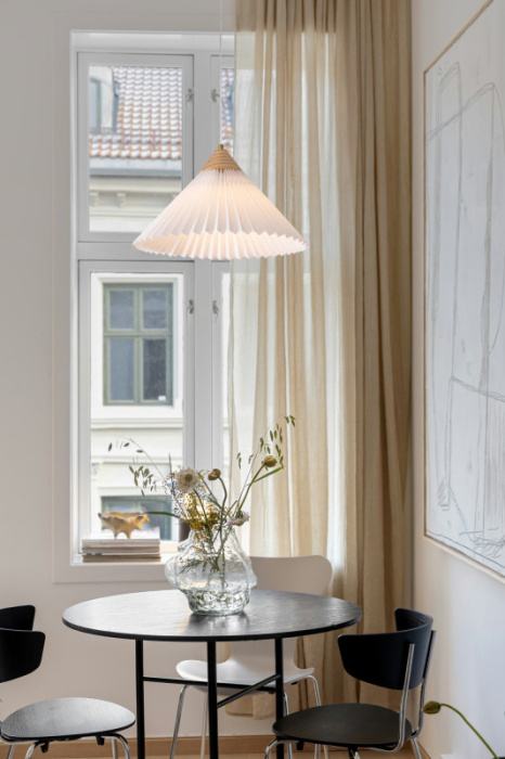 Настольная лампа Freya Kinsley FR5533TL-01BS