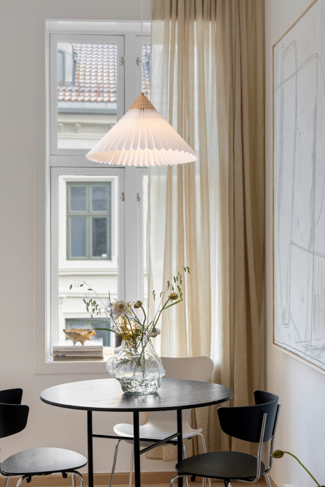 Настольная лампа Freya Kinsley FR5533TL-01BS