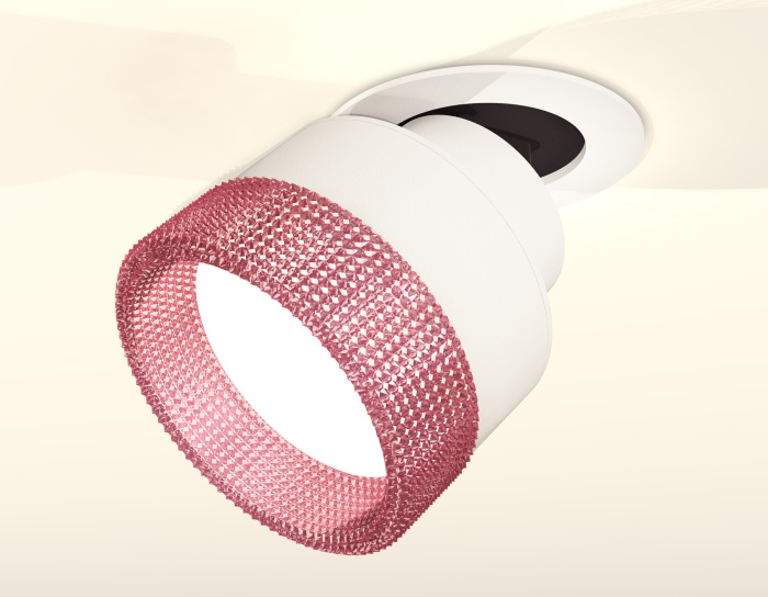 Комплект встраиваемого поворотного светильника с композитным хрусталем Ambrella light XM8101542